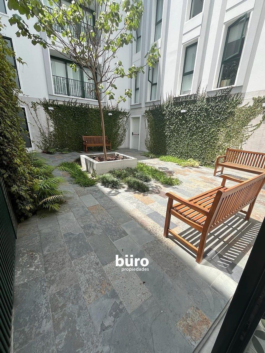 13 de 21: Patio Área Común