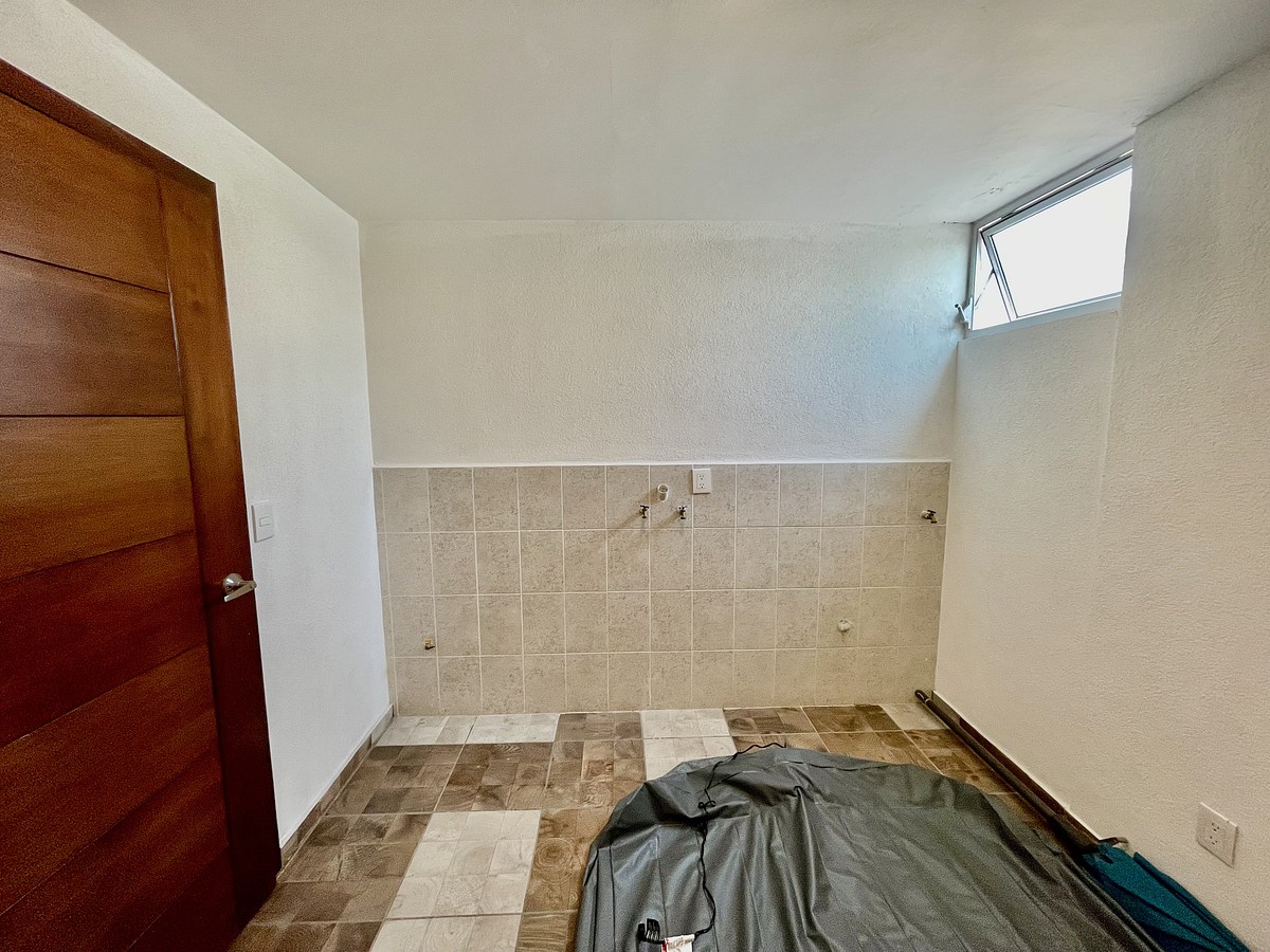 17 of 22: Área de lavado