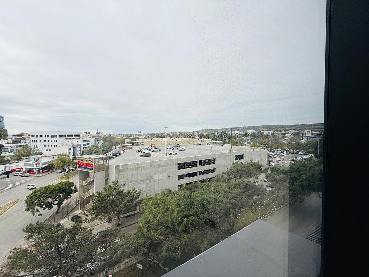 OFICINA EN VENTA EN COSMOPOLITAN CITY CENTER, ZONA RÍO - foto 4