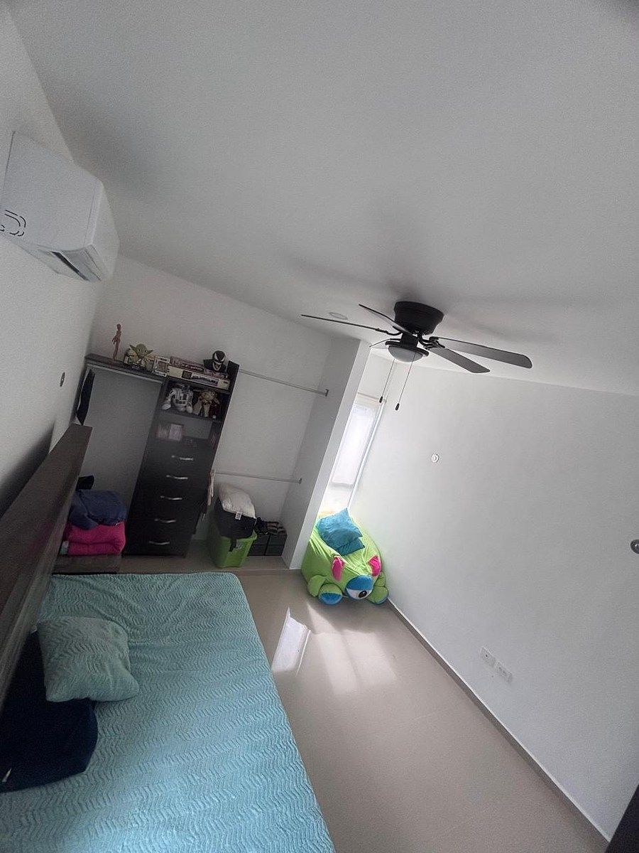 10 de 23: Cuarto en Planta Baja