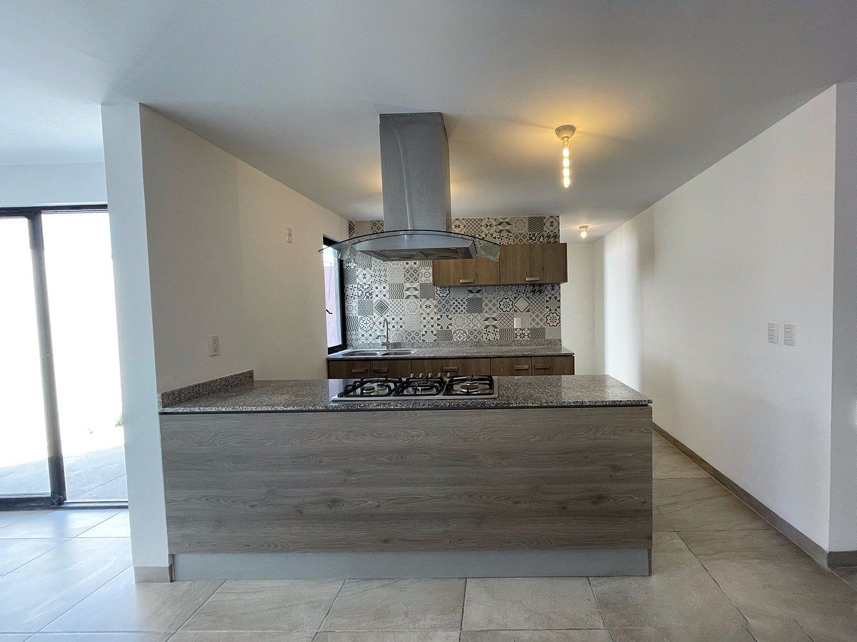 Townhouse en Renta PB San Isidro