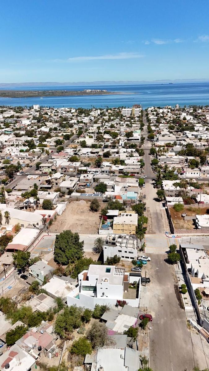 38 de 38: Ubicación