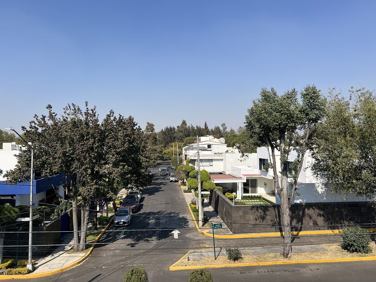 39 de 39: Vista de la calle