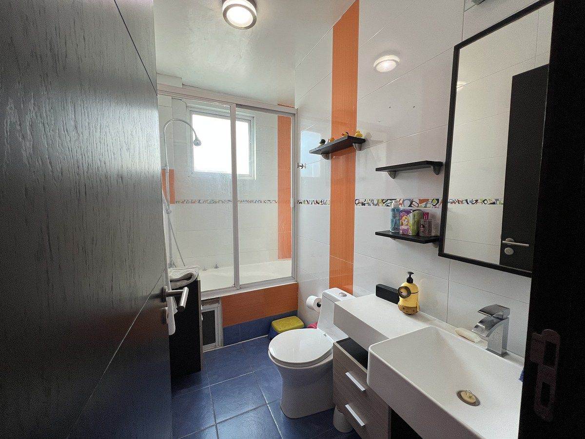 32 de 39: Baño tercer recámara