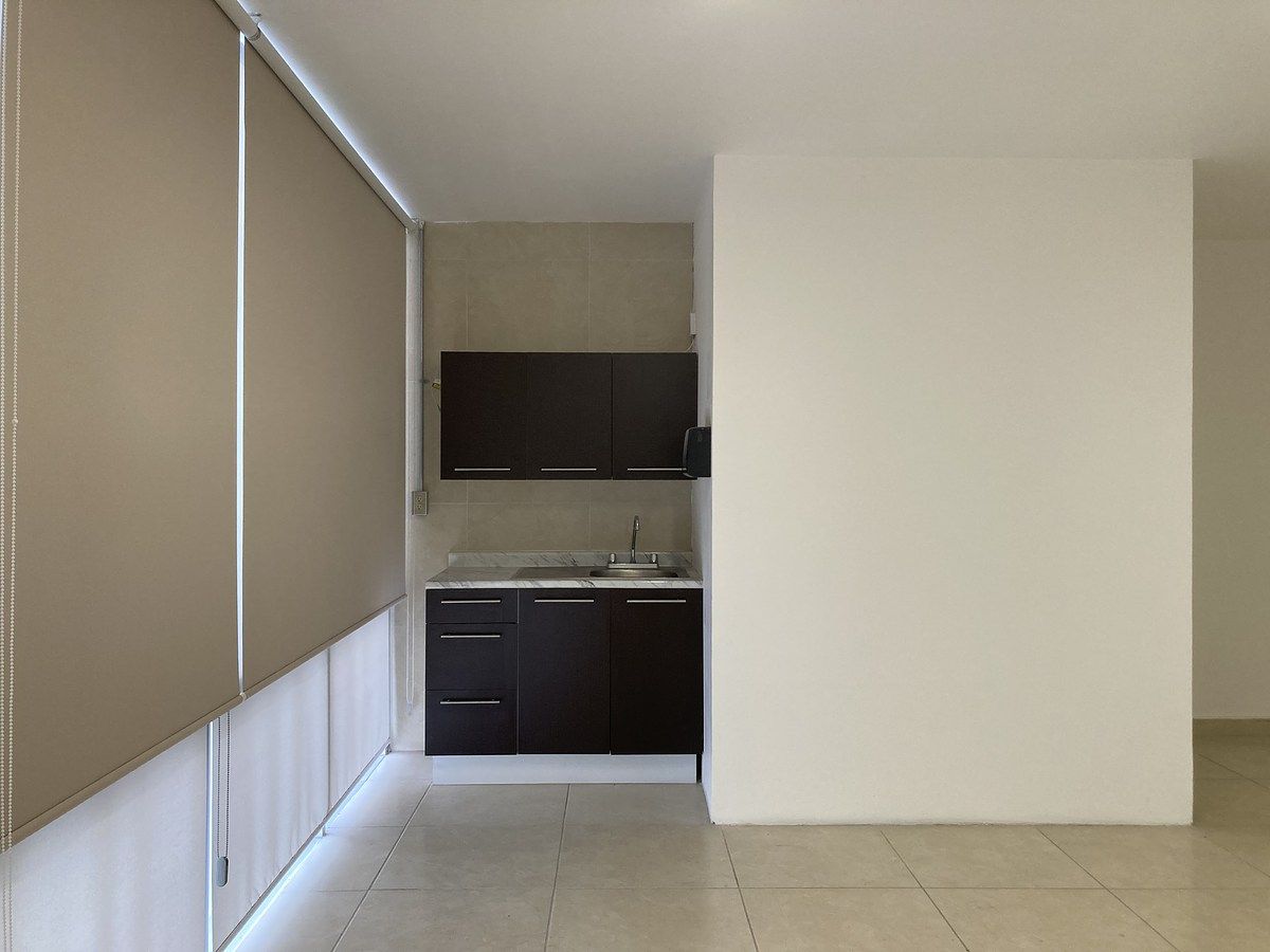 10 of 17: Oficina en renta Levant Querétaro