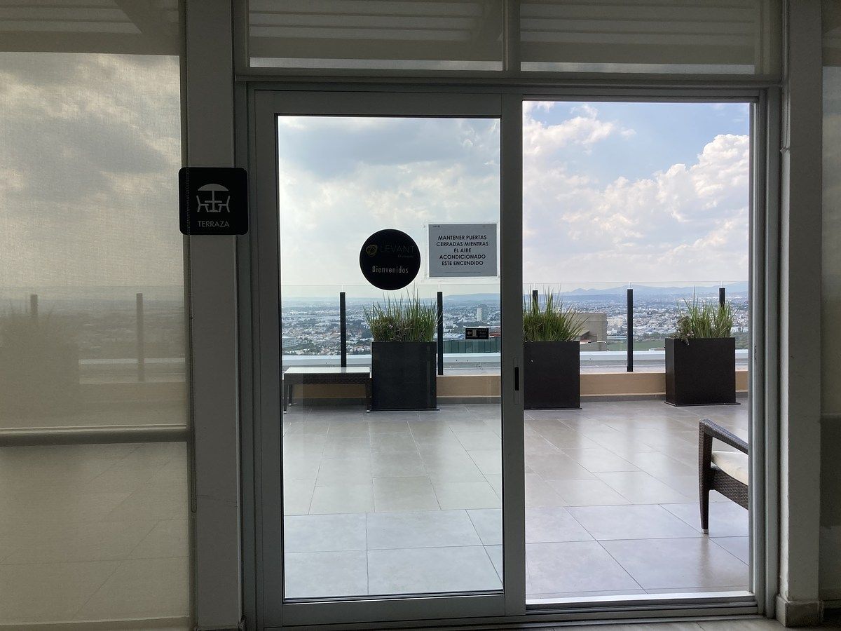 14 of 17: Oficina en renta Levant Querétaro
