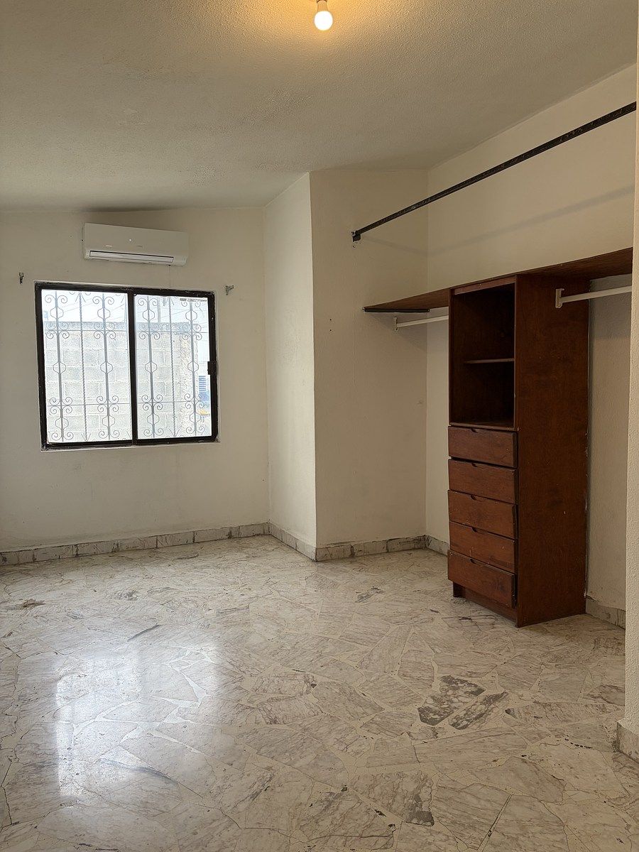 16 de 25: RECAMARA SECUNDARIA