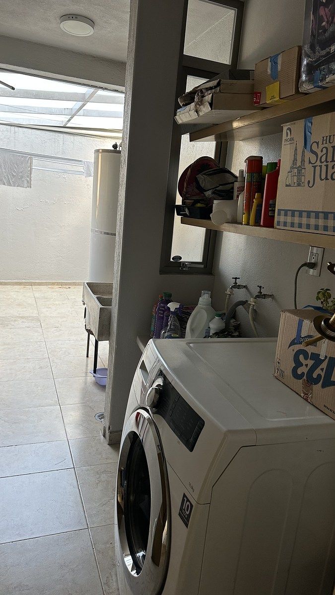 16 de 37: Área lavado