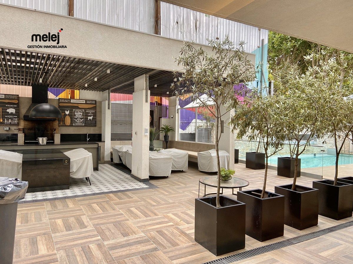 1 de 29: Quinchos y piscina