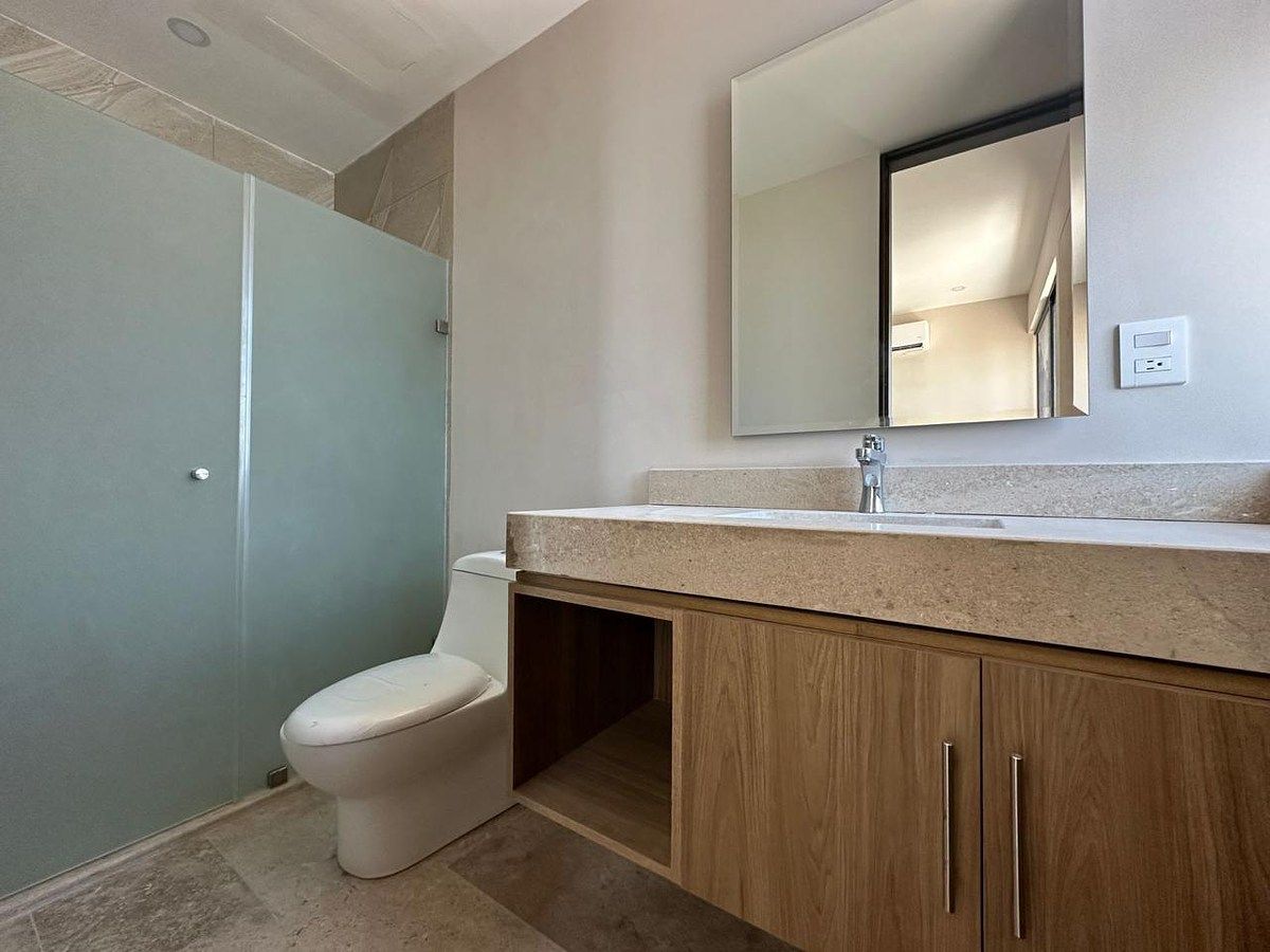 7 de 28: Baño completo recamara 2