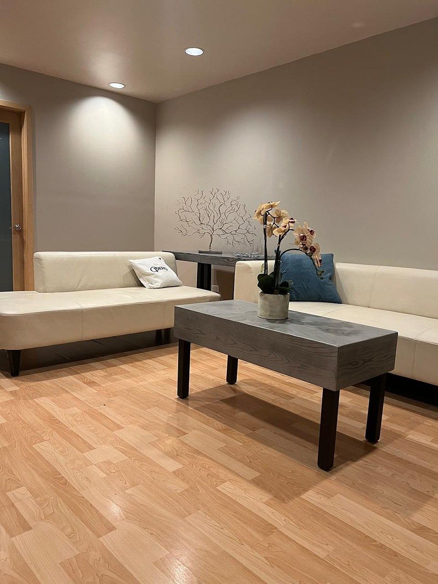 5 de 13: Sala moderna