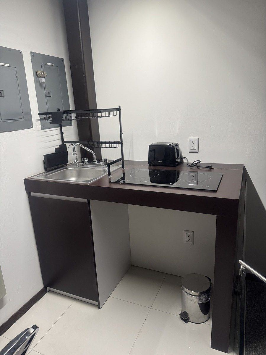 15 de 20: ÁREA COMUN: COCINA CON PARRILLA DE INDUCCIÓN, TOSTADOR