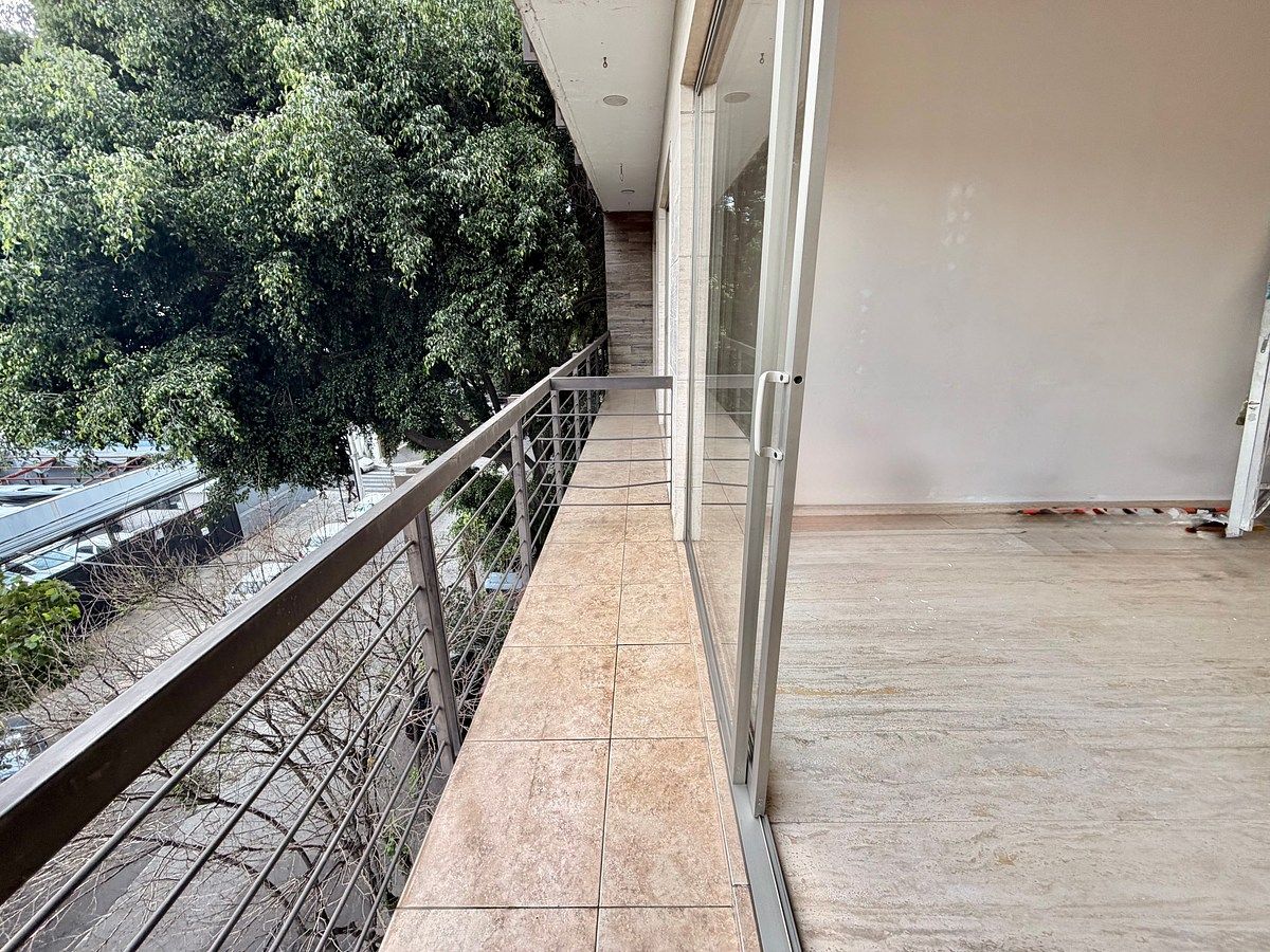 ALUGO APARTAMENTO MUITO ILUMINADO EM NARVARTE, foto 1 de 27
