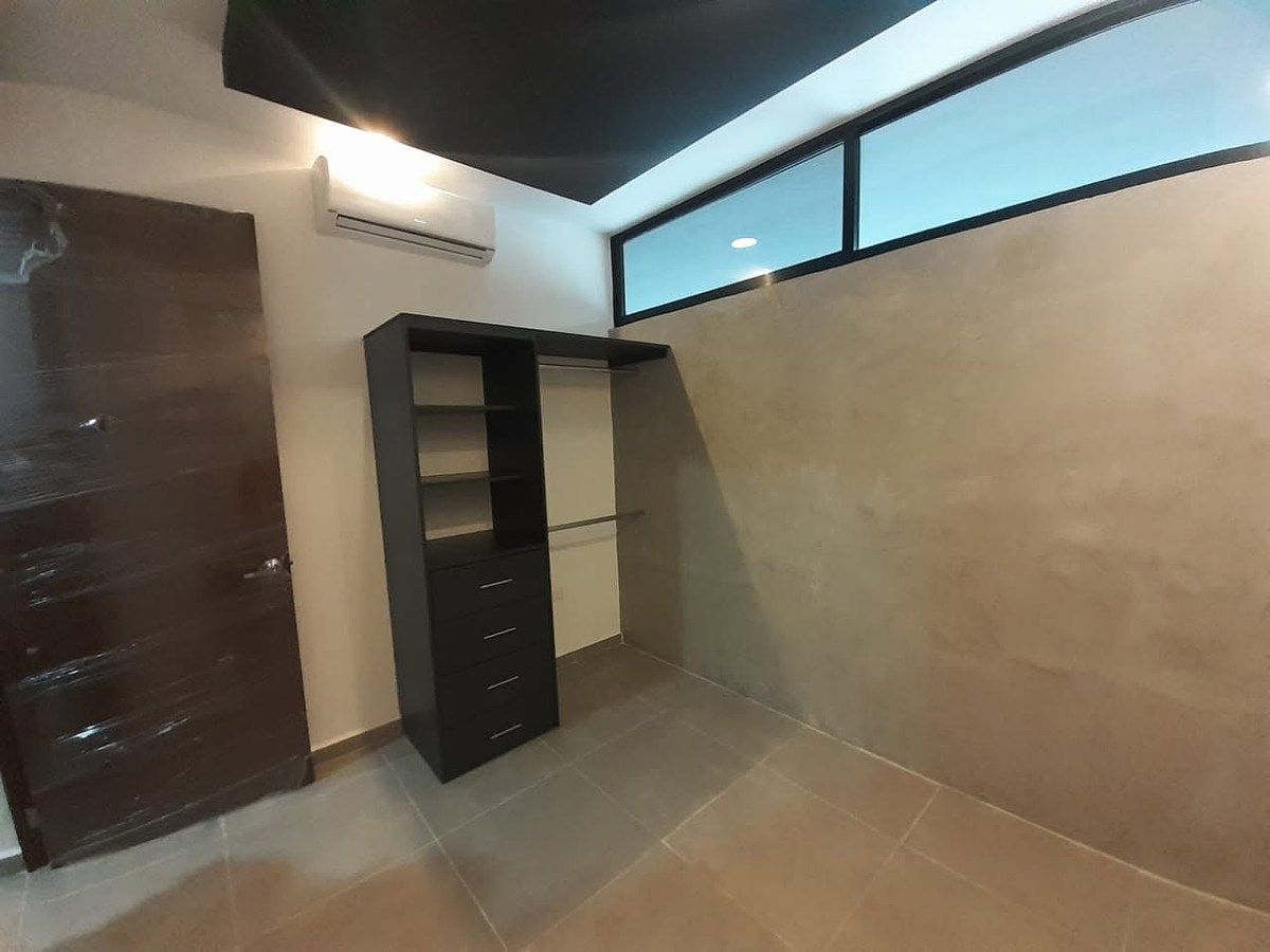 6 de 9: Segunda Recámara