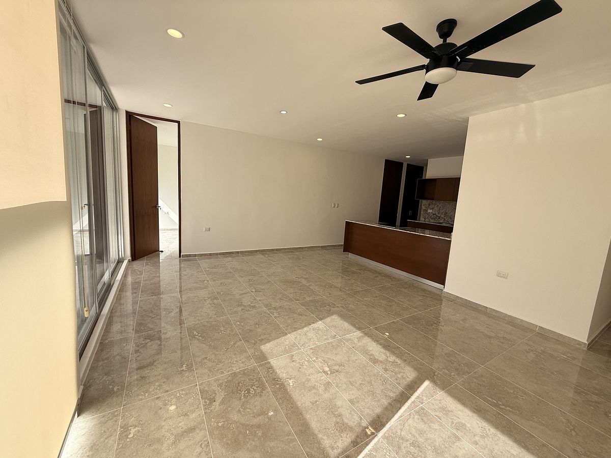 2 de 15: Sala Comedor