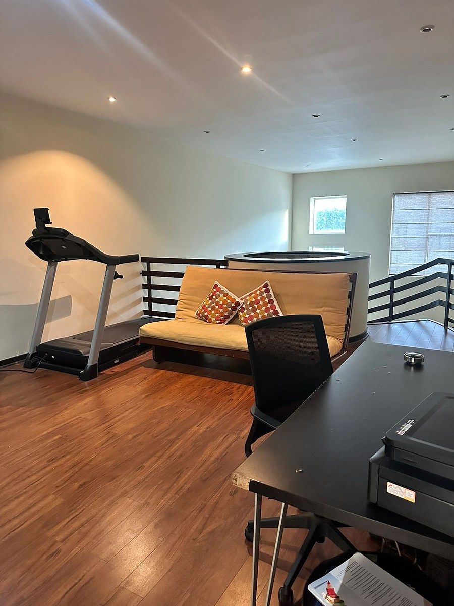 30 de 42: Sala de Tv , multiusos  2do piso