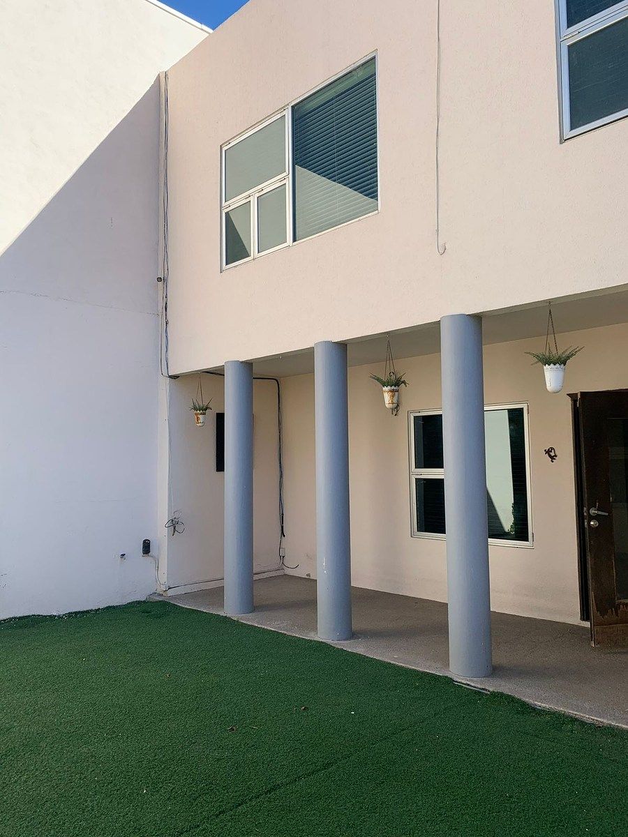 17 de 42: patio trasero