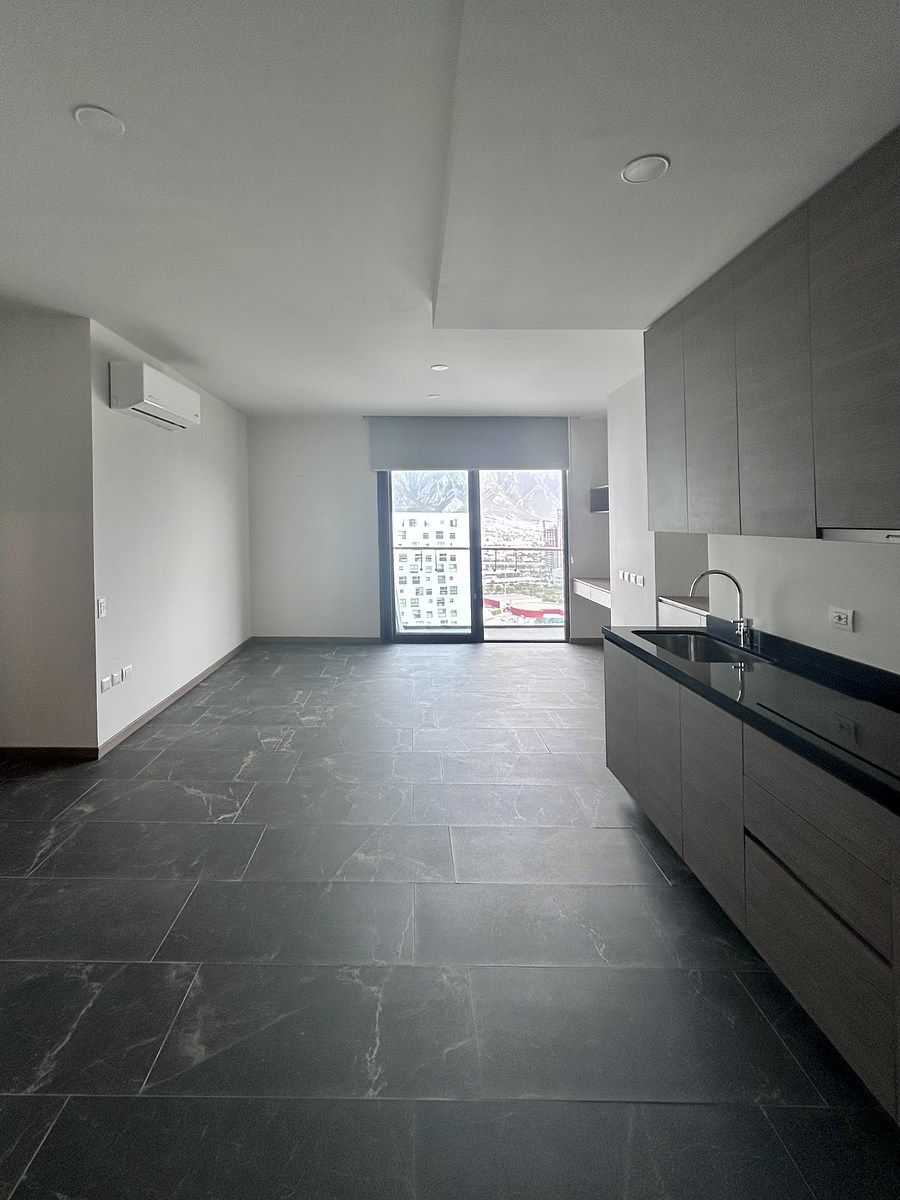 1 de 17: Vista desde la entrada del departamento