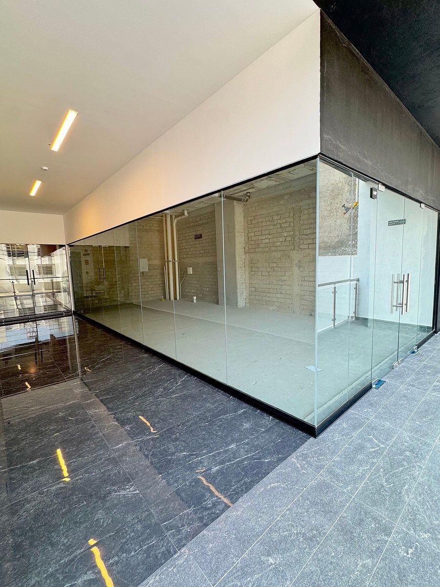 Local comercial en Residencial Victoria, Zapopan, foto 3 de 8