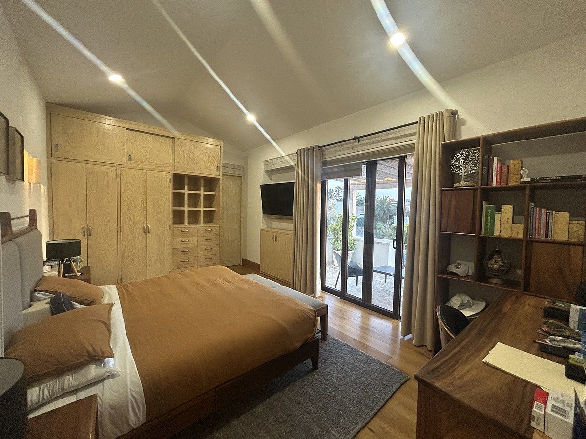 18 of 21: Habitación secundaria