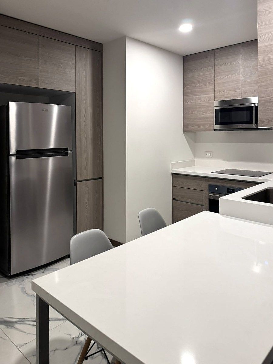 6 de 16: Cocina integral equipada