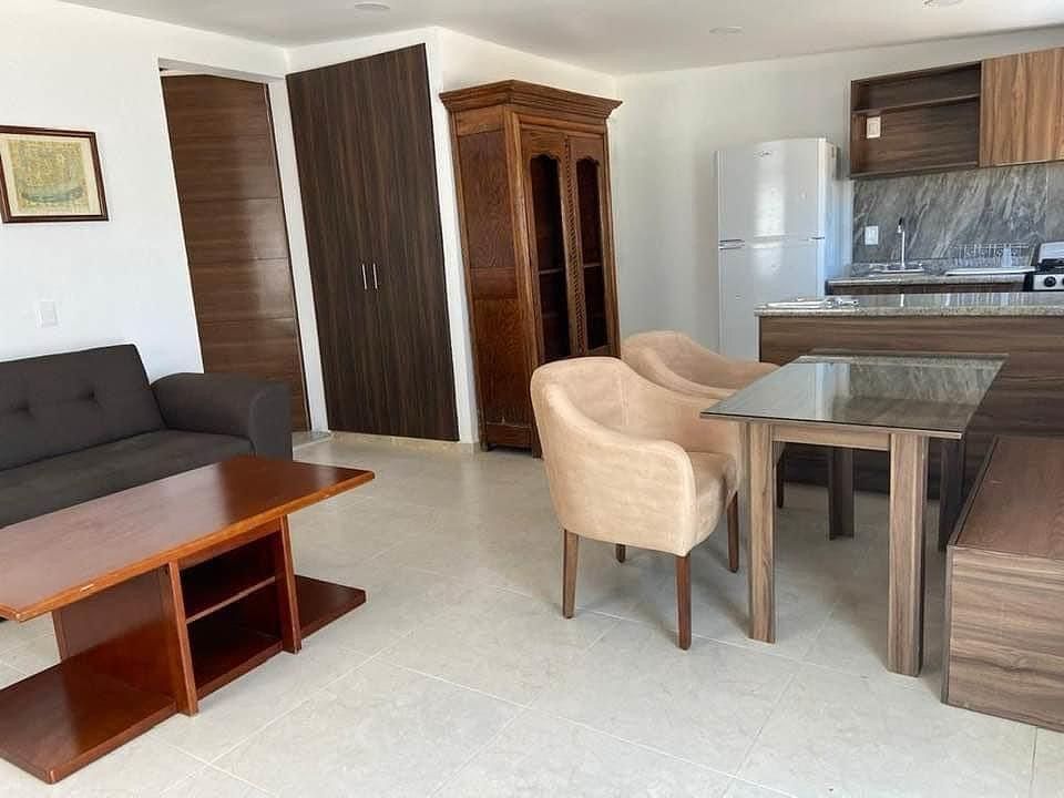 13 de 16: Sala, comedor y cocina integral