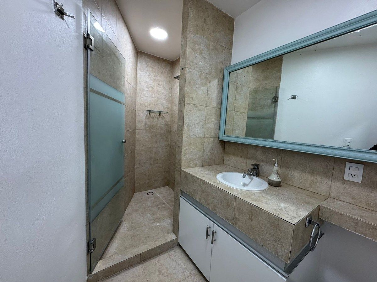 9 de 18: Departamento en Renta en Del Valle Rayo Vende ®