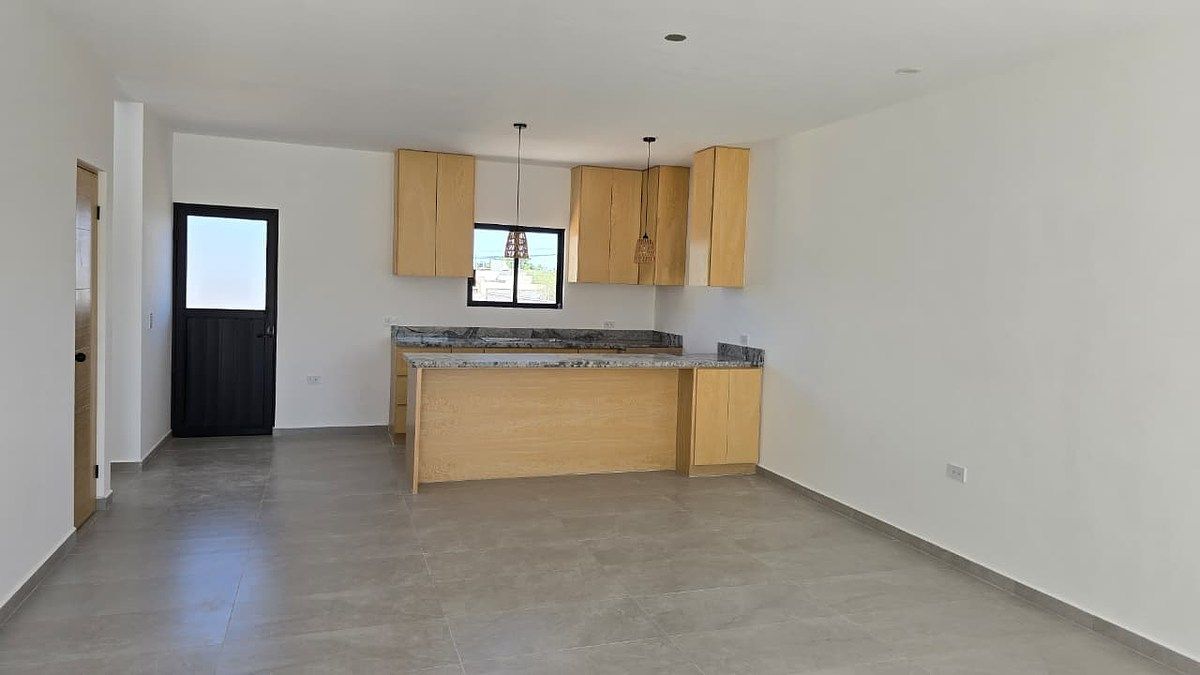 5 de 16: COCINA - BARRA - COMEDOR