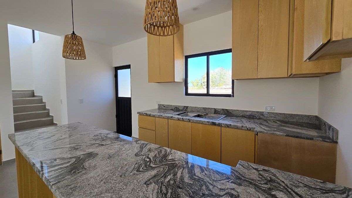 7 de 16: BARRA DE GRANITO