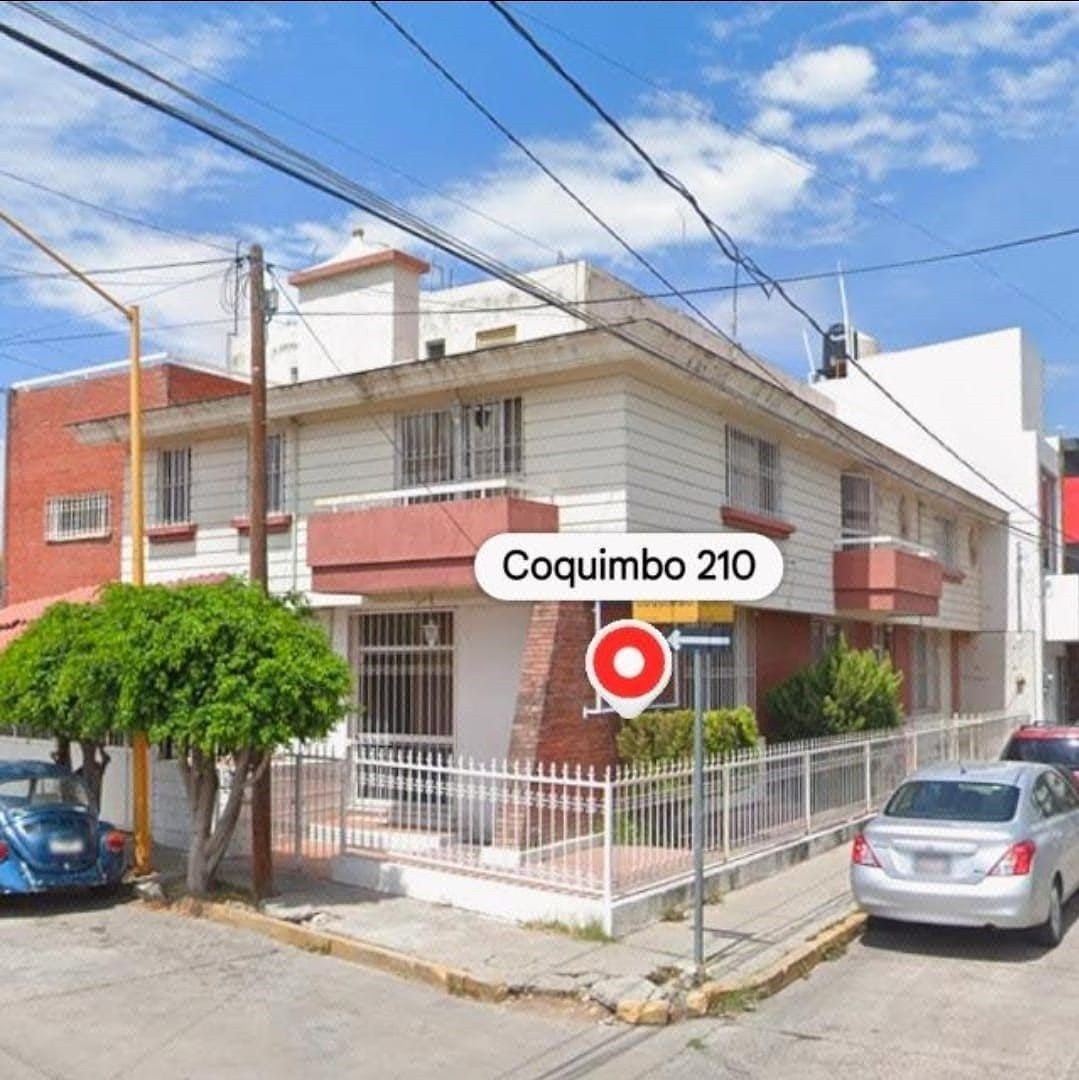 HURBAN vende casa en esquina en La Fuente, Aguascalientes.