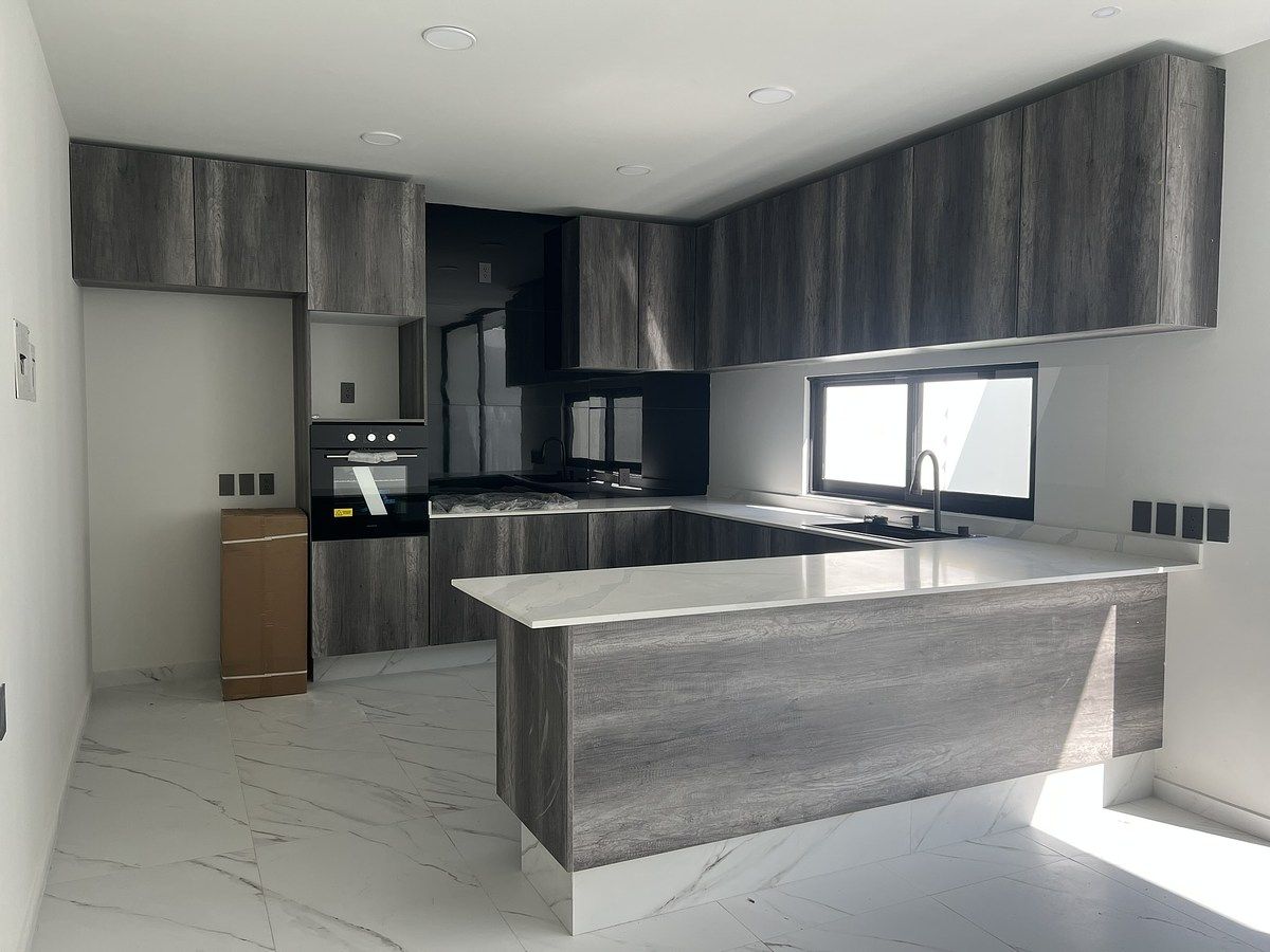 3 de 32: Cocina equipada