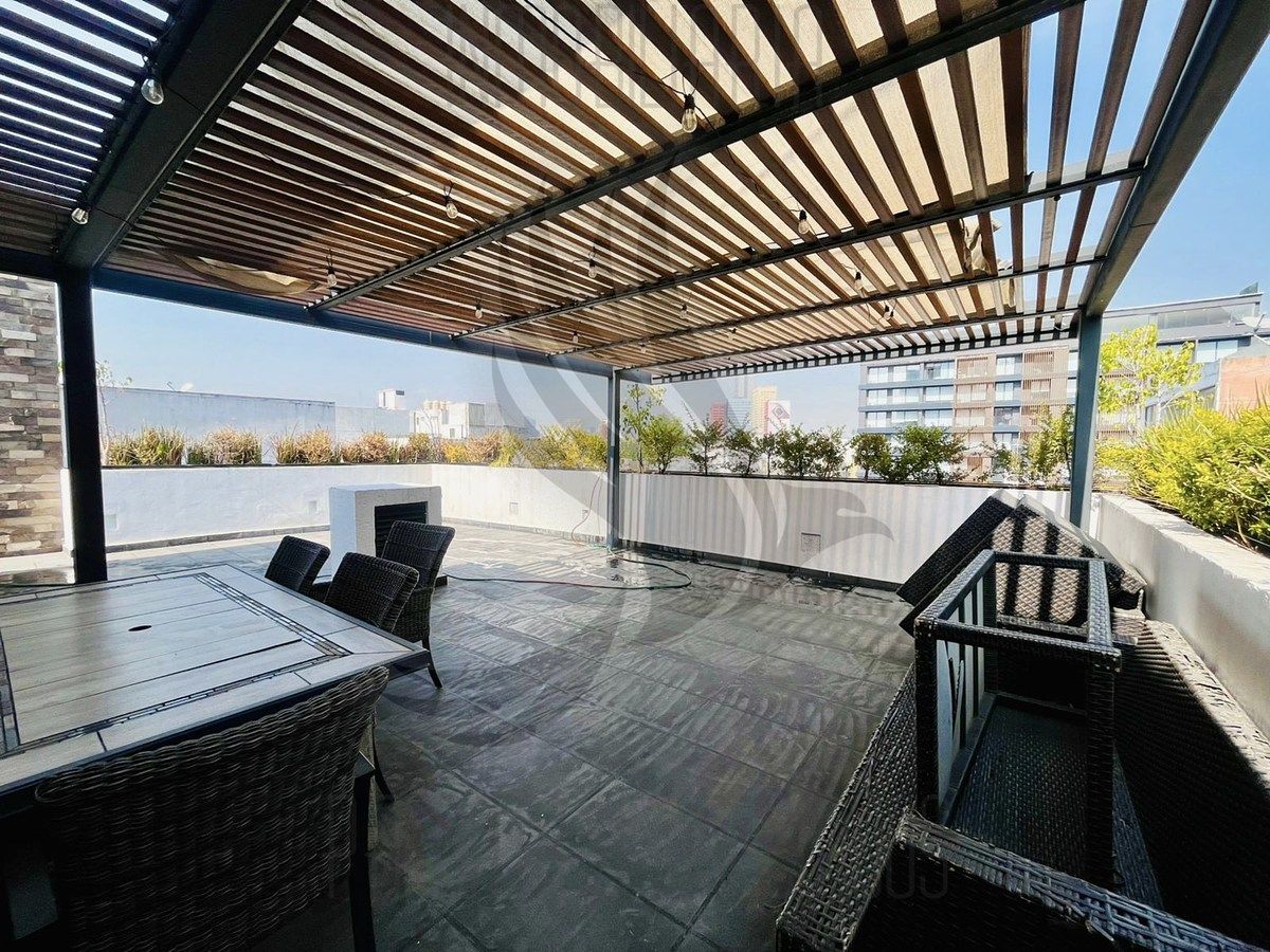 23 de 28: Roof Garden