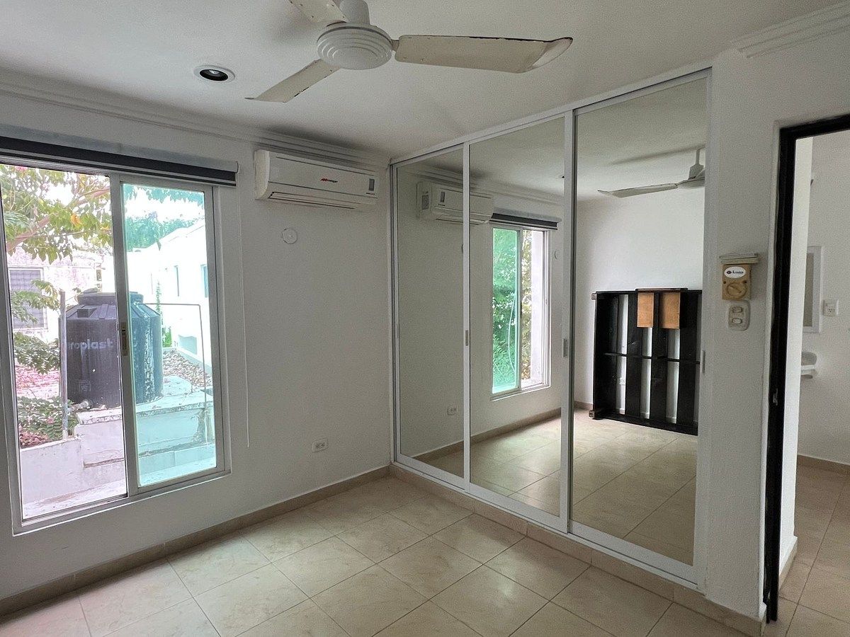 12 de 14: RECÁMARA 3