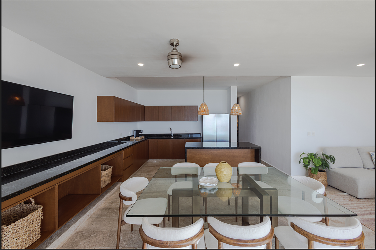 3 de 12: Comedor y Cocina