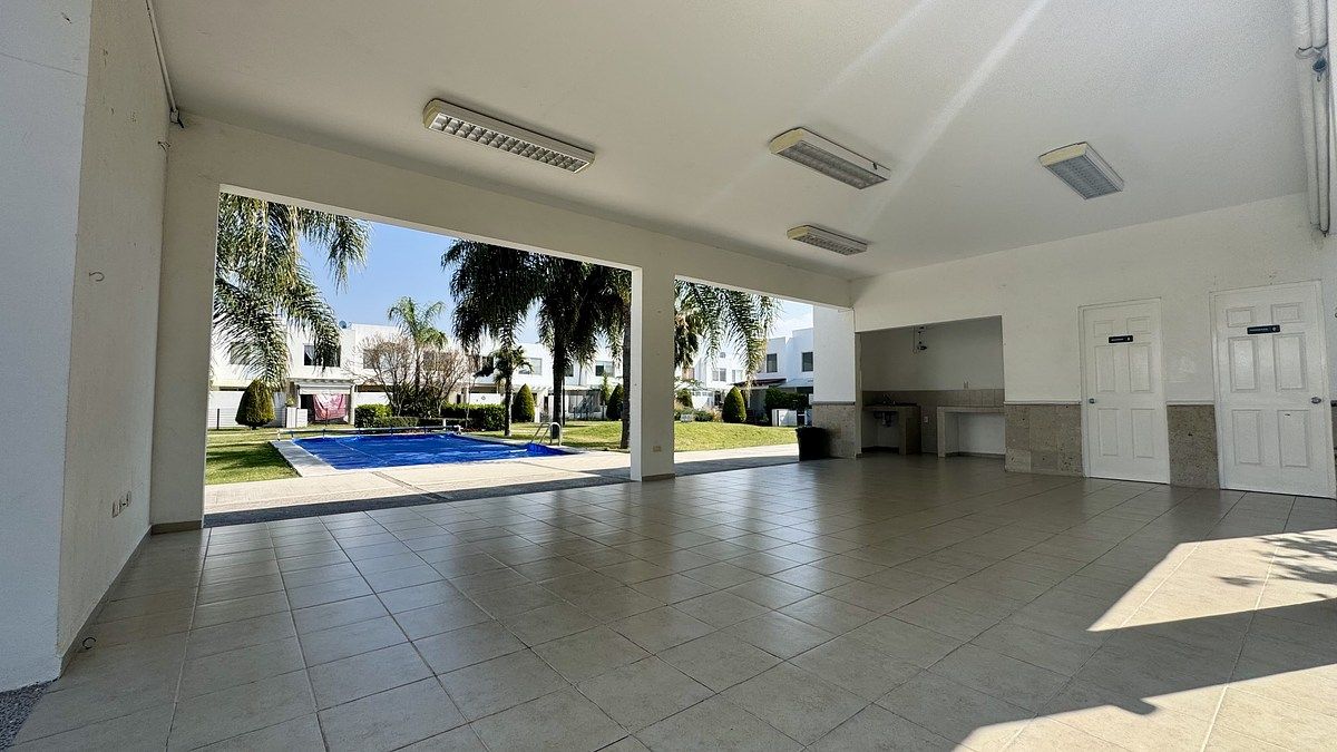 21 de 22: Salón usos múltiples