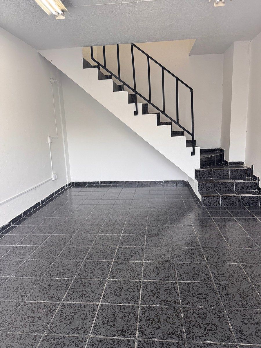 Excelente local en venta en Cruz del Sur - foto 2