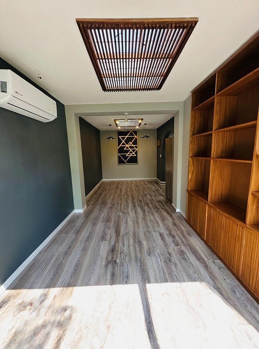 5 de 13: Vista sala comedor o antecomedor