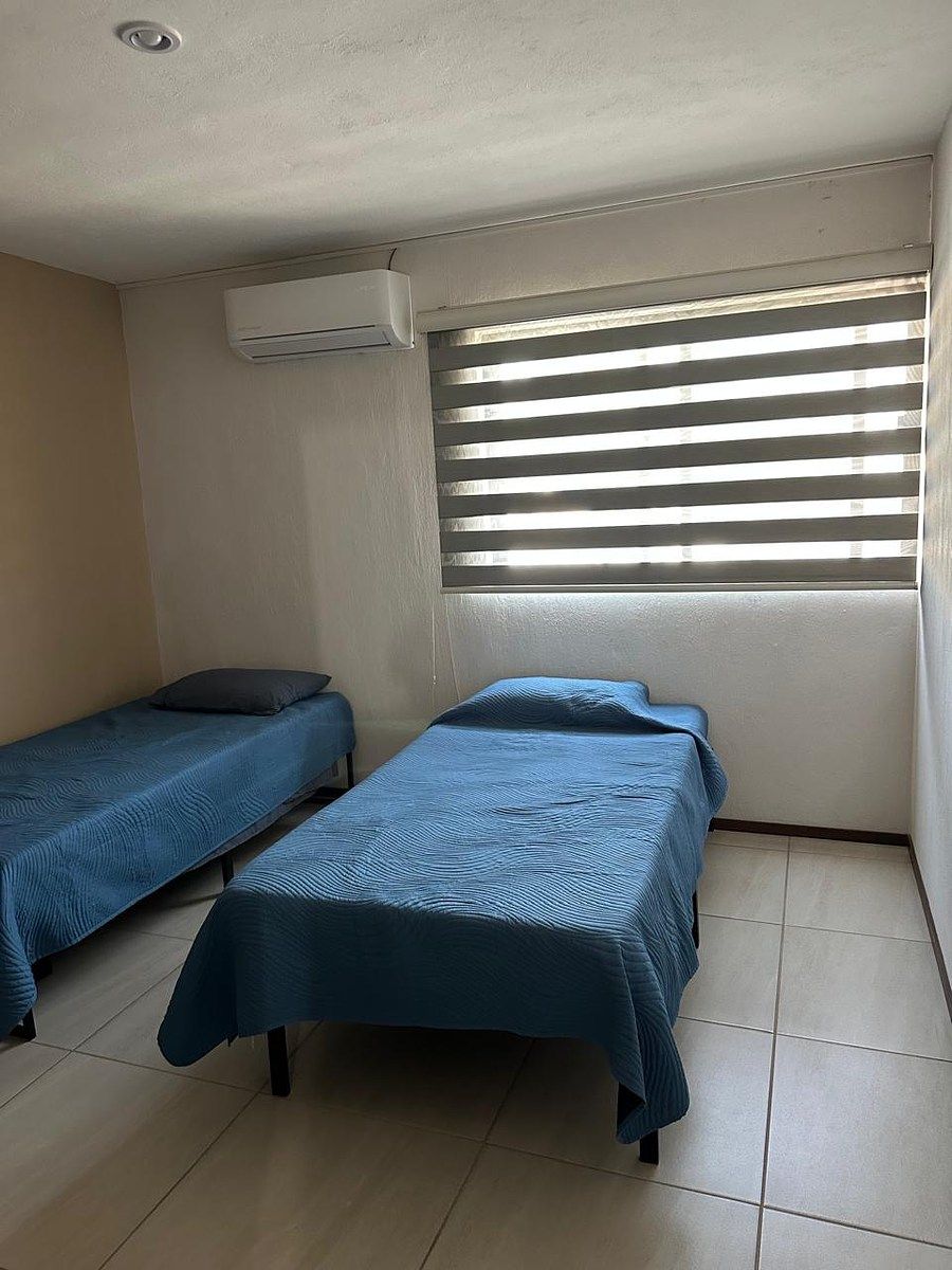 10 de 12: Recámara 2