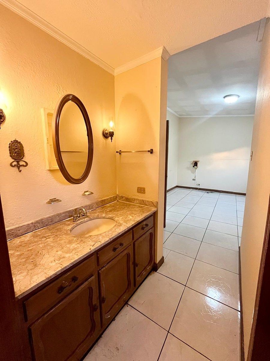 15 de 23: Baño principal