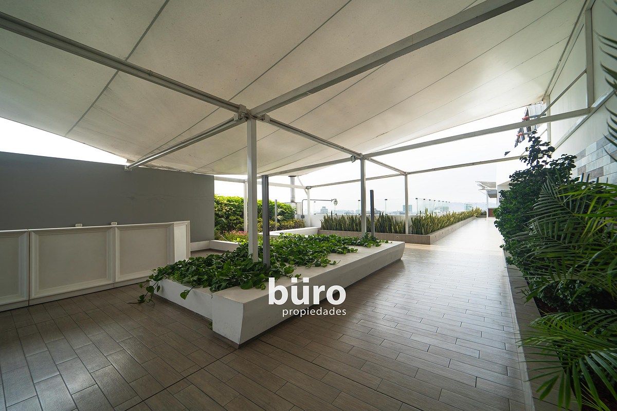 16 de 26: Terraza con Cafetería Restaurante en Terraza último piso