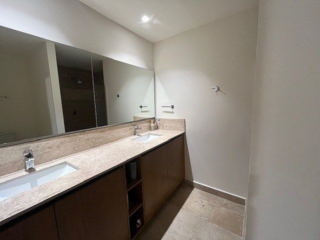 9 de 17: BAÑO RECAMARA PRINCIPAL