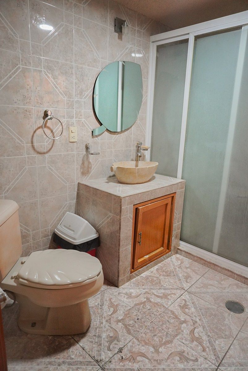 15 de 31: BAÑO COMPLETO