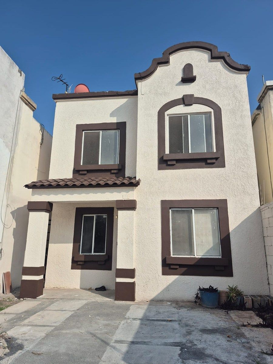 CASA EN VENTA EN URBIVILLA DEL REY, MONTERREY. NUEVO LEON - foto 2
