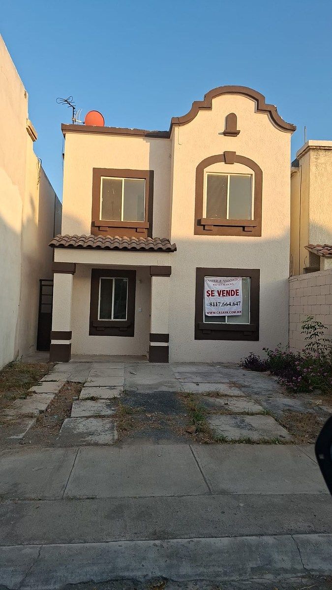CASA EN VENTA EN URBIVILLA DEL REY, MONTERREY. NUEVO LEON, foto 1 de 24