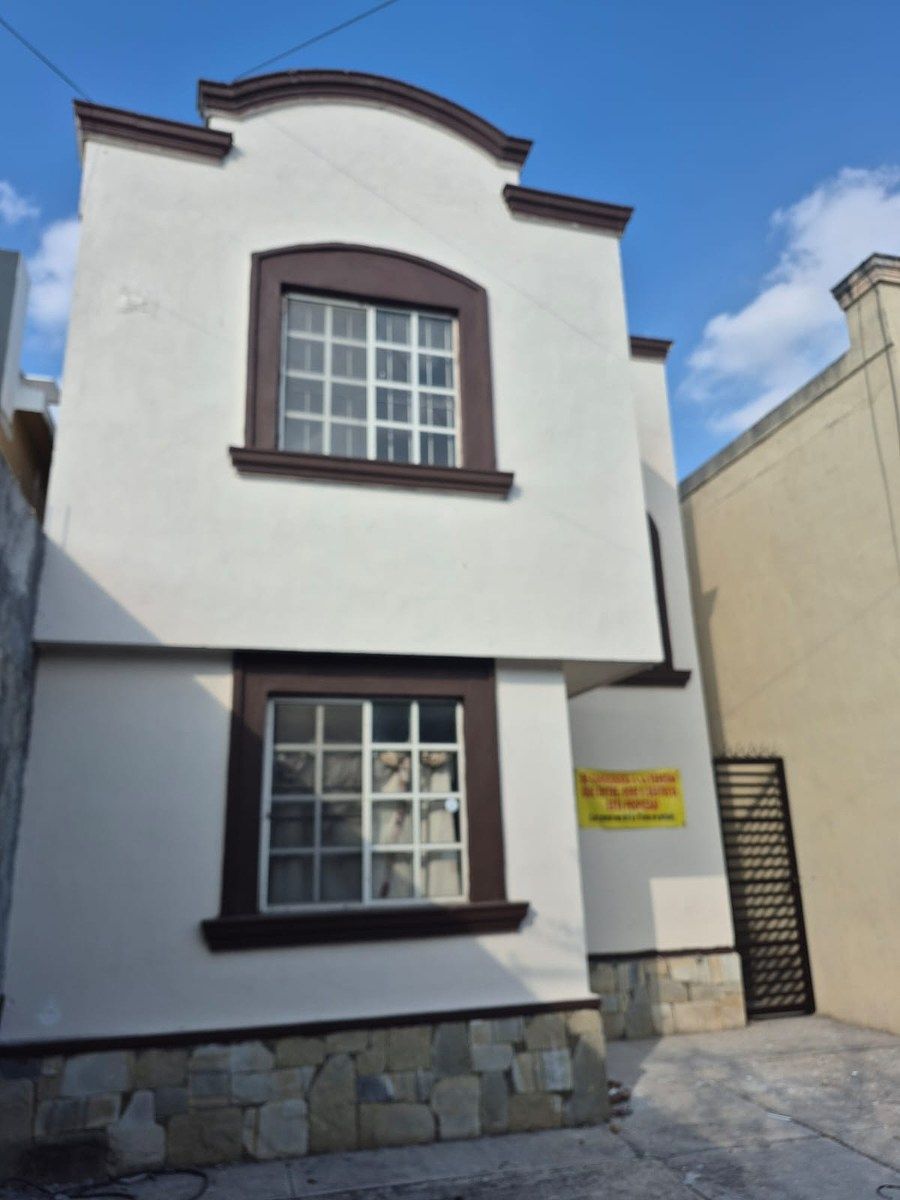 CASA EN VENTA EN VALLE DE LOS NOGALES, APODACA, N.L - foto 2