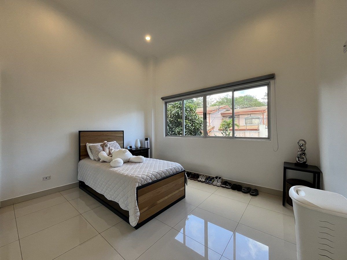 13 de 20: Dormitorio 1