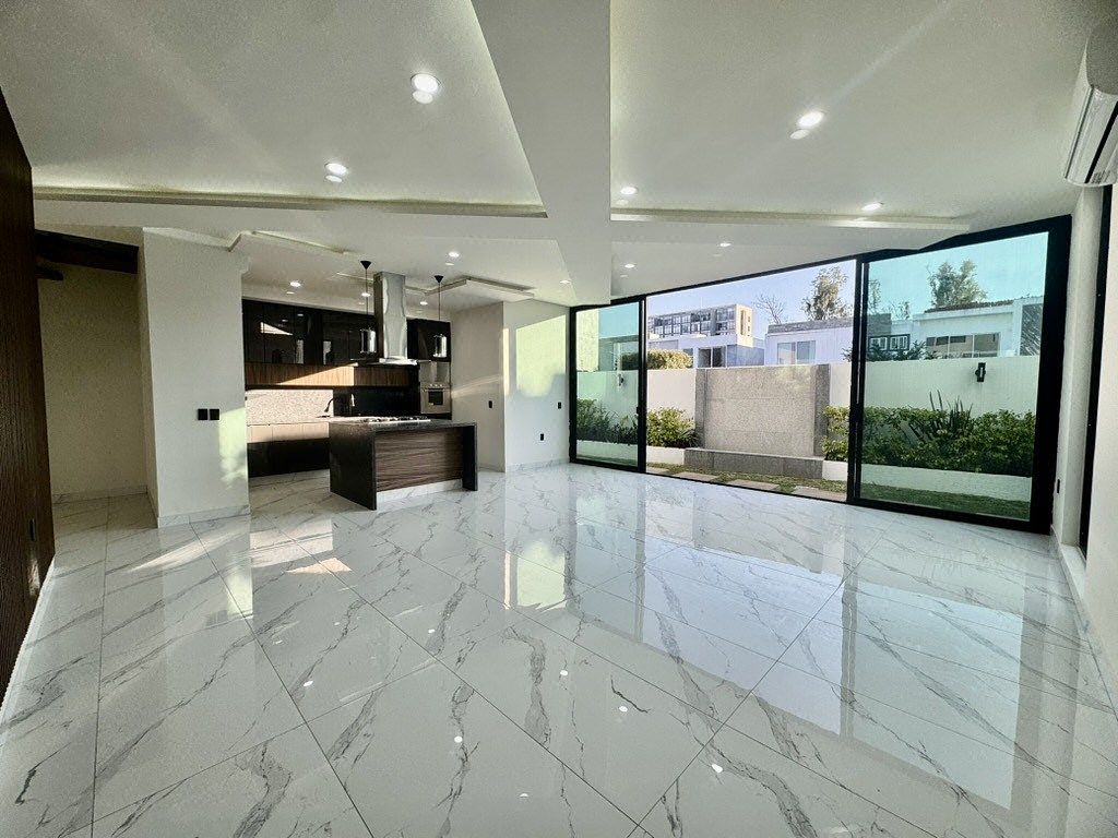 NEW House with a room on the ground floor. Lots - foto 1