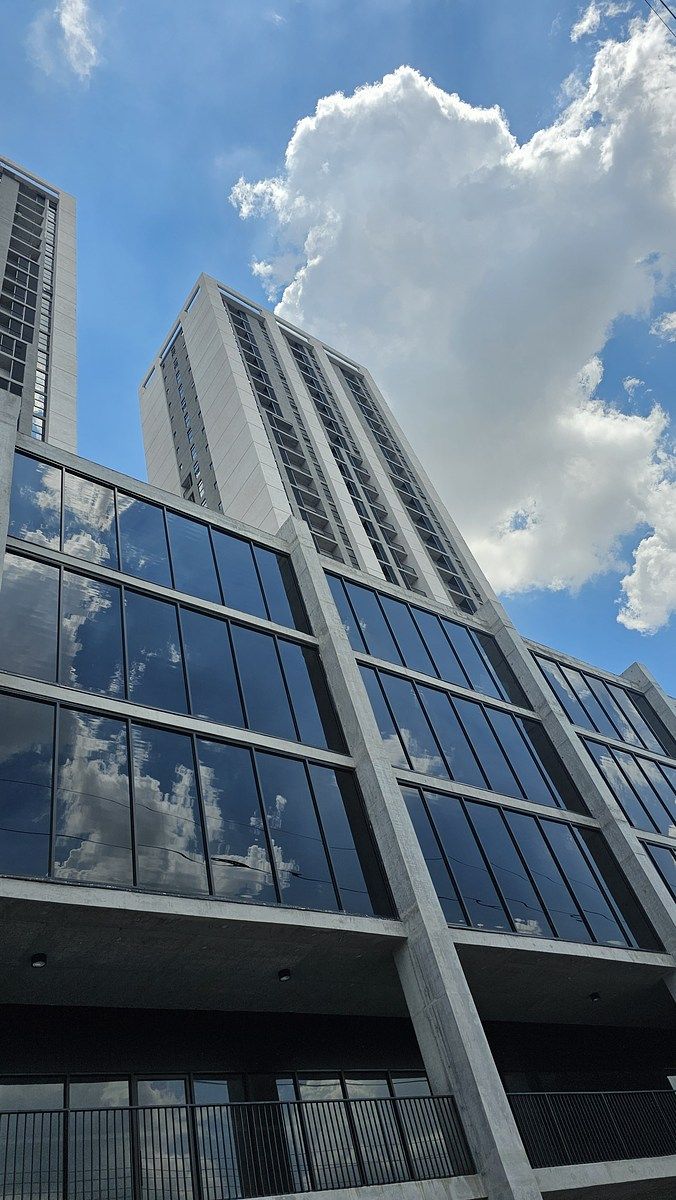 1 of 21: Torre Colonia