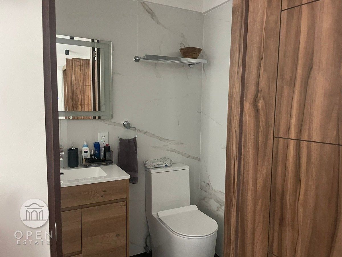 30 de 50: Baño recámara secundaria 1