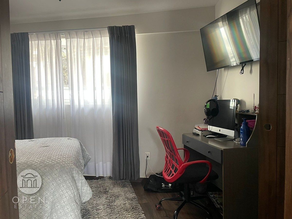 31 de 50: Recámara secundaria 1